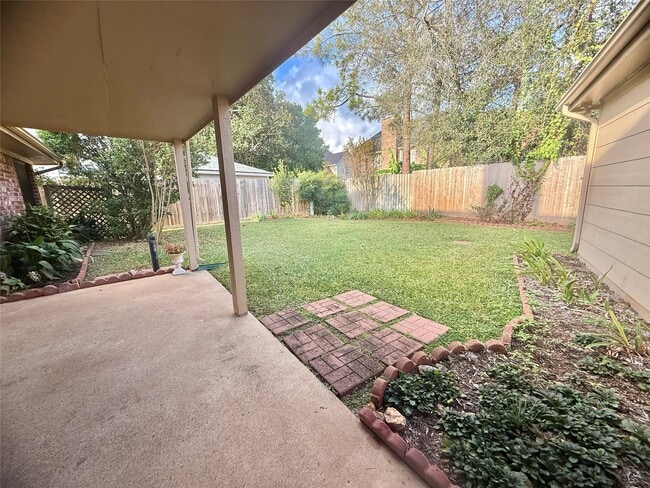 Building Photo - 2934 Field Line Dr