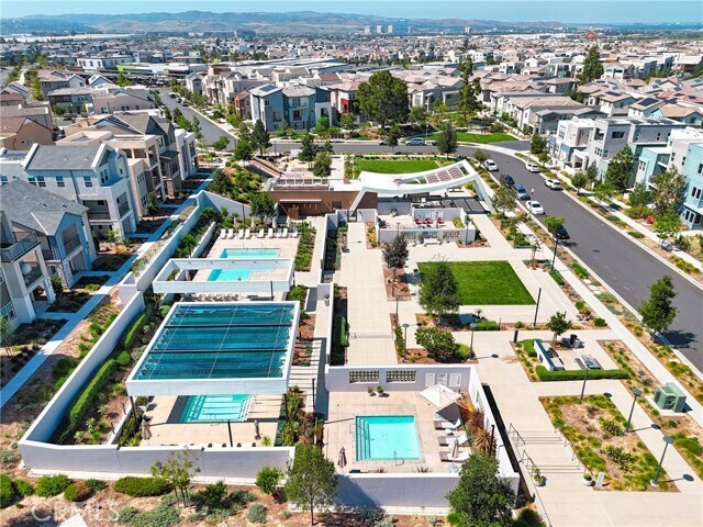 Building Photo - 158 Restore