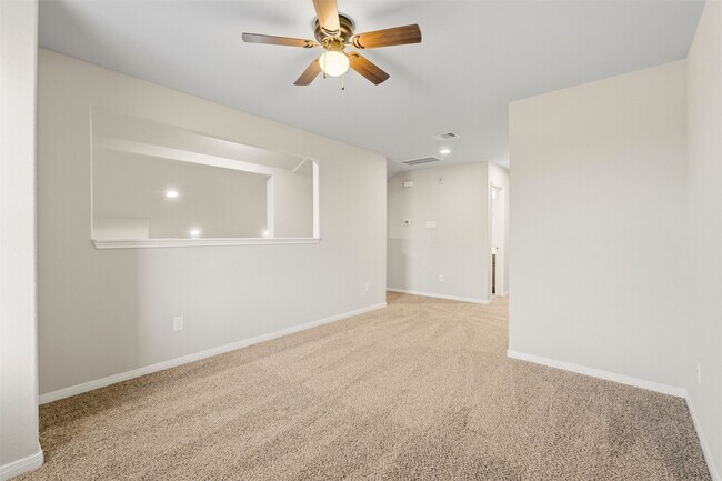 Building Photo - 2202 Tannin Trce