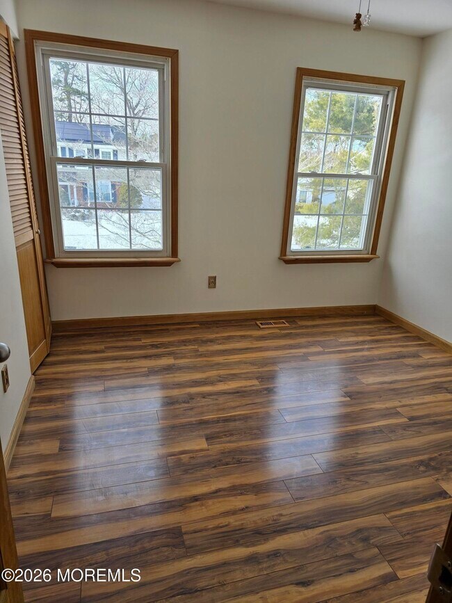 Building Photo - 22 Mizzen Dr