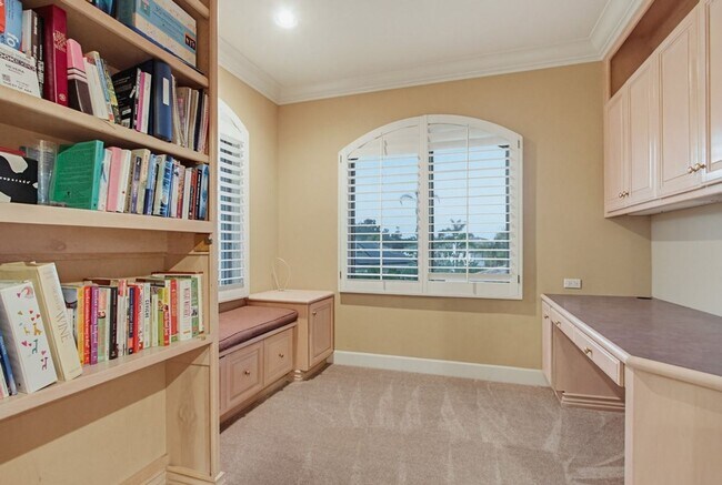 Building Photo - Gorgeous Custom Built Scripps Ranch Home Available Now!