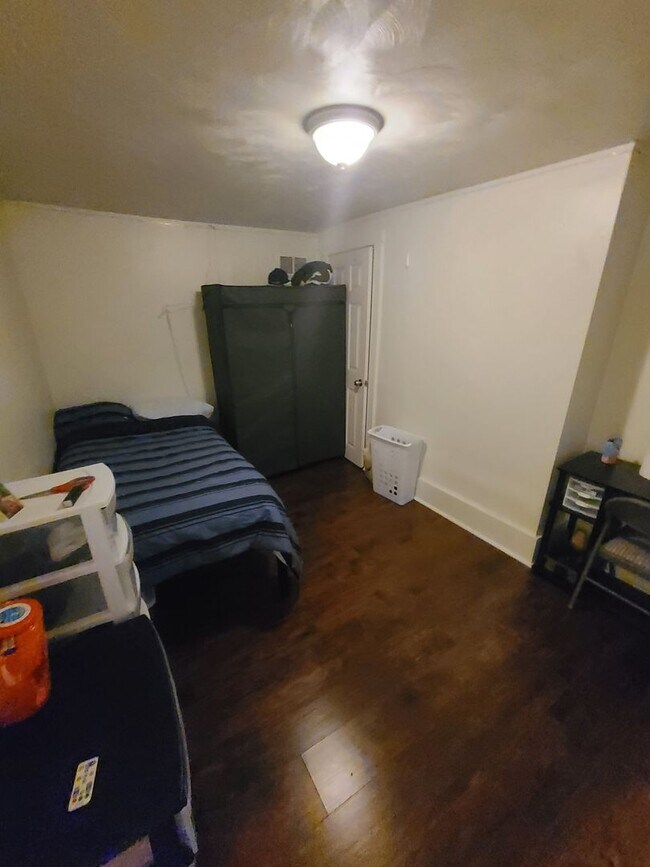 Building Photo - 349 Atwood Street