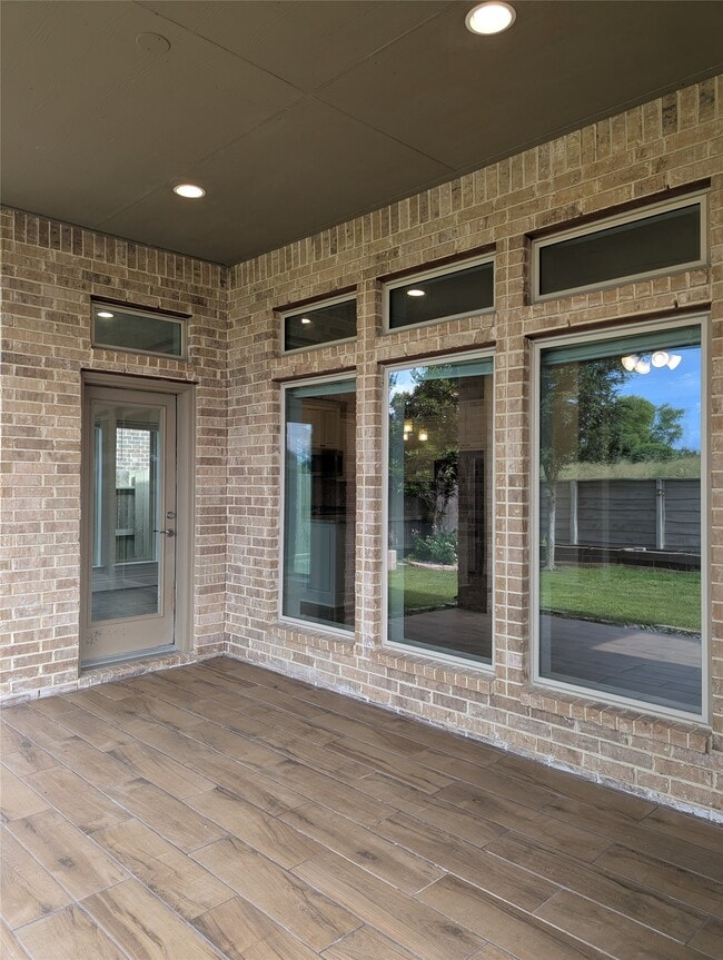 Building Photo - 2043 Blackhawk Ridge Ln