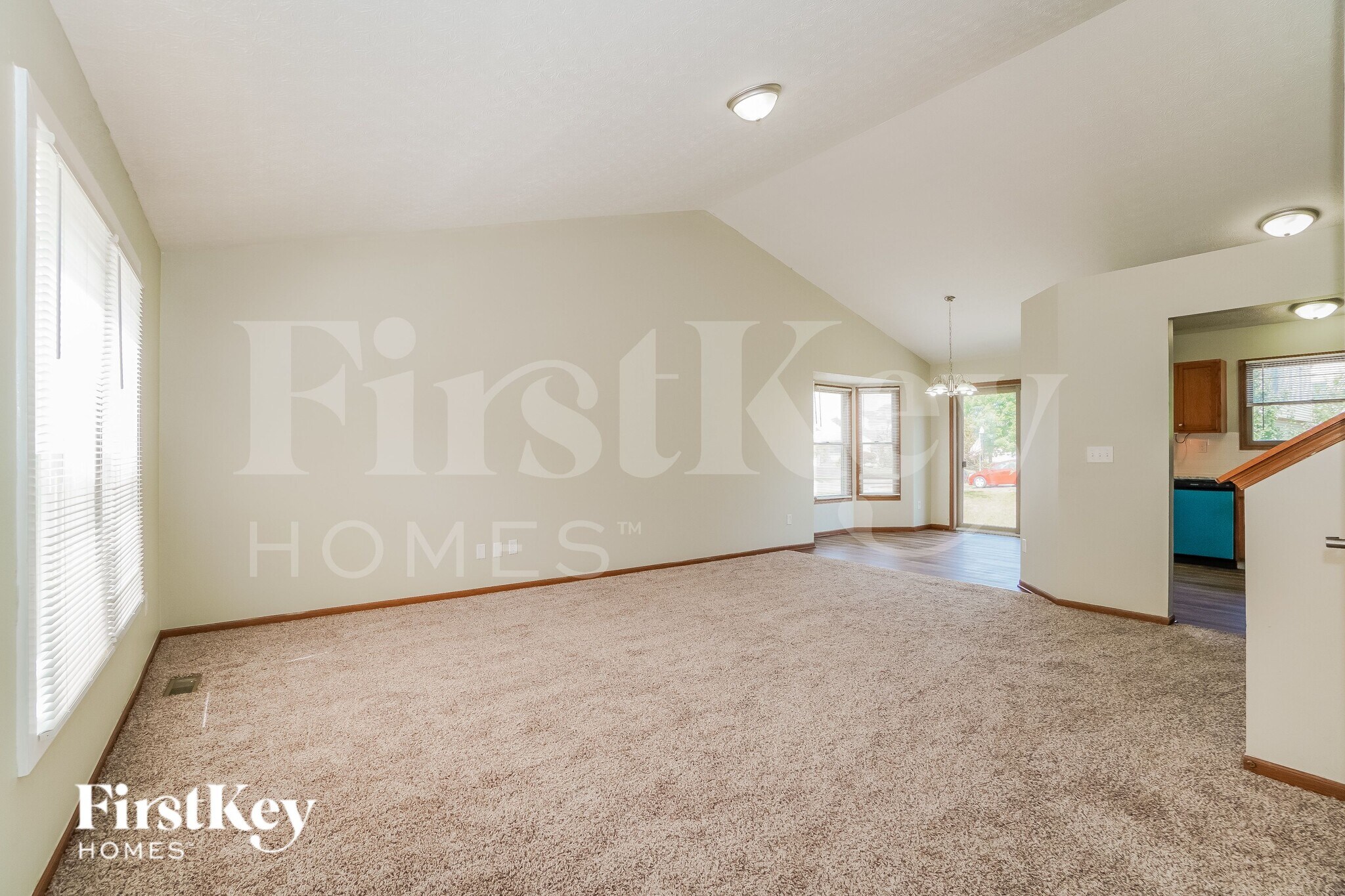 Building Photo - 5720 Larksdale Dr