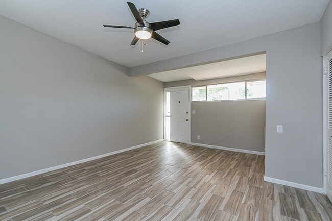 Building Photo - 6109 N 12th St