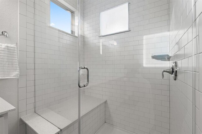 Building Photo - 9107 Moonstone Dr