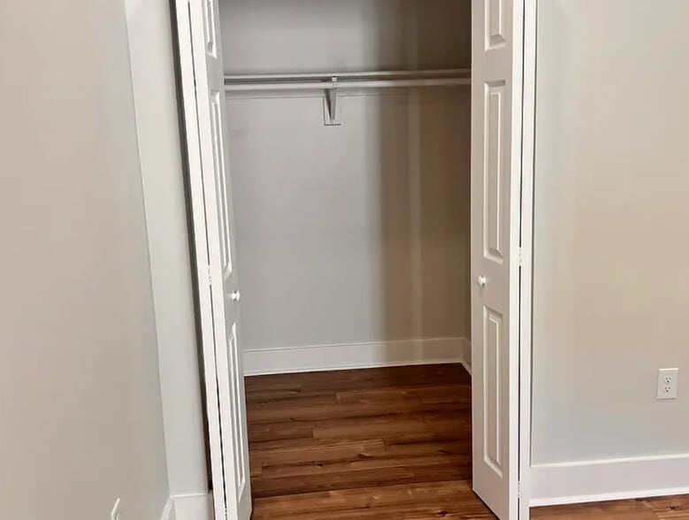 Building Photo - 8 Philadelphia Ave