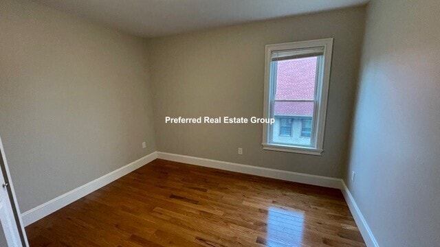 Building Photo - 15 Dix St