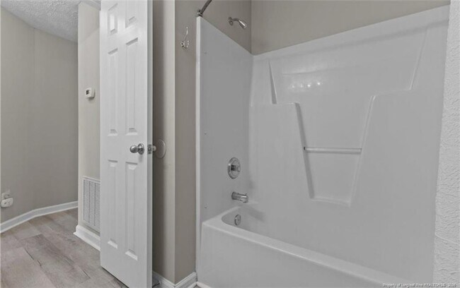 Building Photo - 382 Bubble Creek Ct