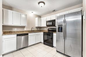 Building Photo - 7719 Sable Ln