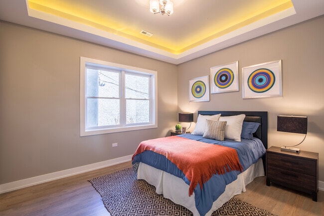 Building Photo - 441 E Oakwood Blvd