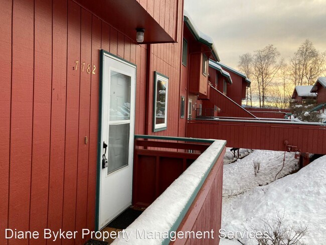 Building Photo - 3 br, 2.5 bath House - 7782 Boundary Avenue