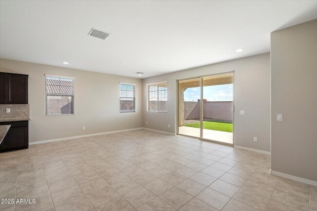 Building Photo - 10211 W Crittenden Ln