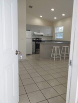 Building Photo - 1504 Flagler Ave