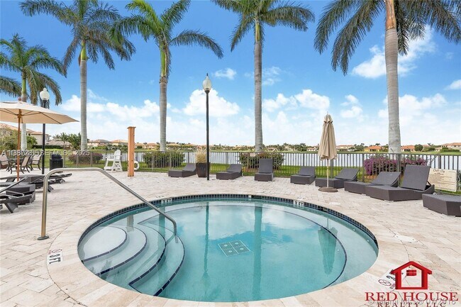 Building Photo - 7636 SW 193rd Ln