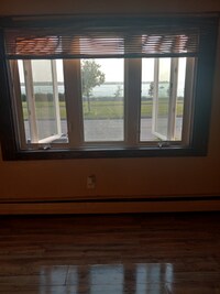 Building Photo - 2371 Niagara St