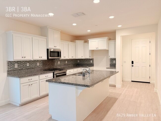 Building Photo - 8429 Amber Vly Ln