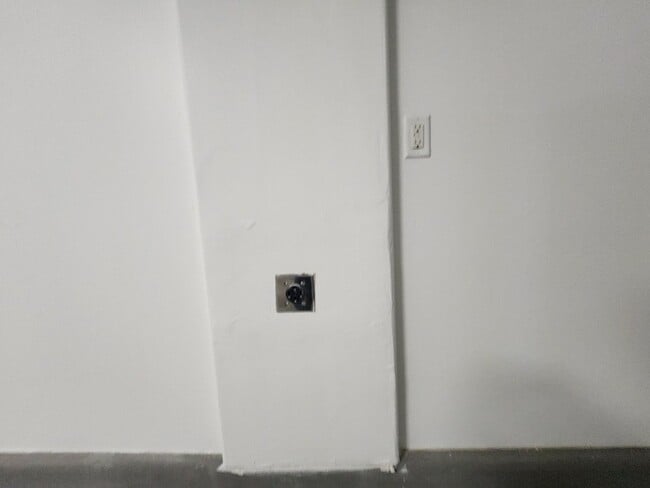 Building Photo - Lovely Single Story Home in Mountains Edge