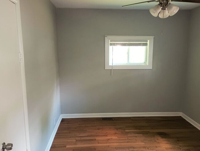 Building Photo - Charming 3-Bedroom Home for Rent!