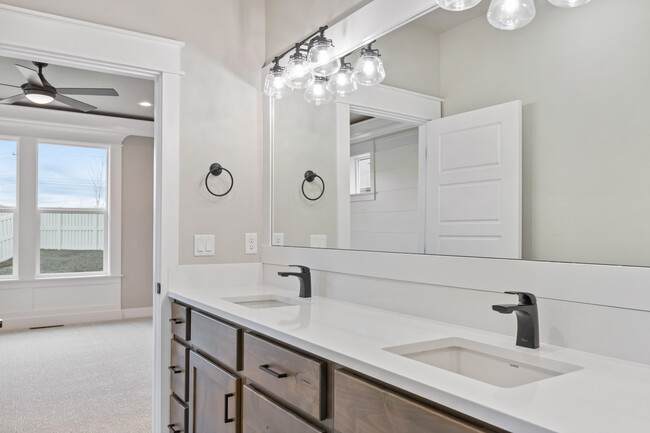 Building Photo - 4695 S Abbot Way
