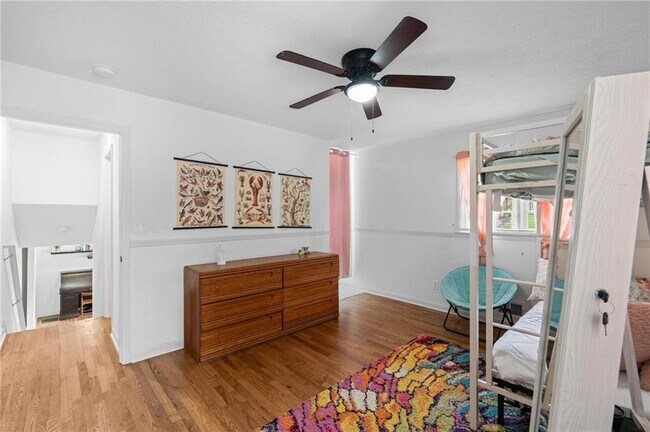 Building Photo - 799 Pine Roc Dr
