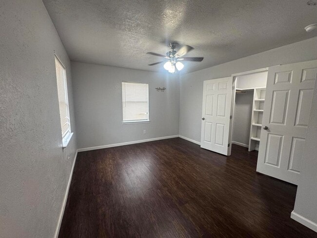 Building Photo - 4123 Beard Ave