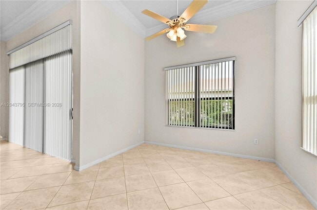 Building Photo - 6823 Fabiano Cir