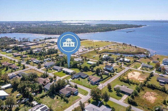 Building Photo - 310 Missouri Ave