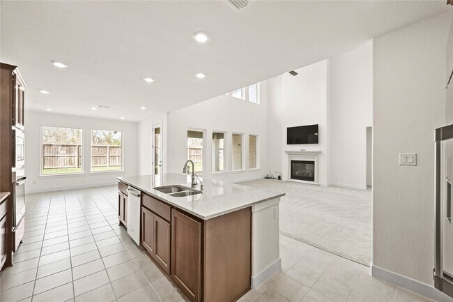 Building Photo - 4906 Sabine Terrace Dr