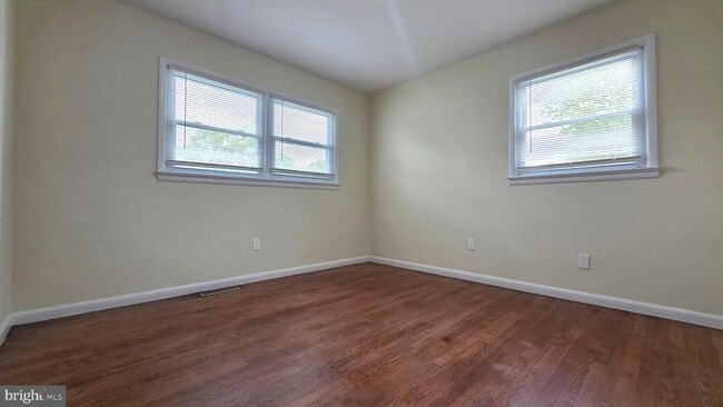 Building Photo - 361 David Hall Rd