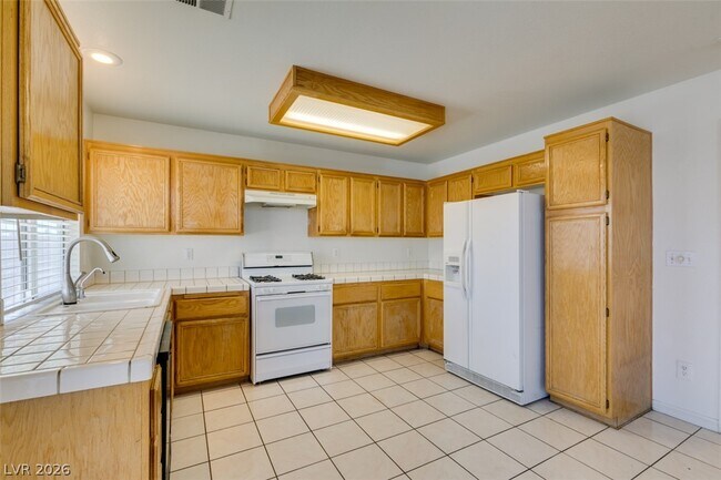 Building Photo - 1109 Torington Dr