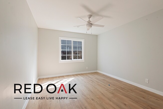 Building Photo - Cheerful, Newly Renovated Two Bedroom with...