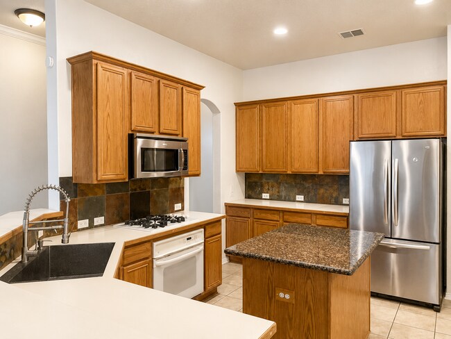 Building Photo - Charming Home in Coppell! LOCATION, LOCATION, LOCATION!