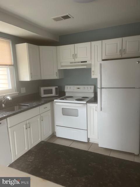 Building Photo - 13 Florence Tollgate