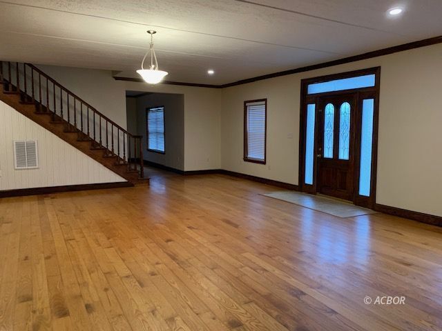 Building Photo - 34 H PAUL Ave