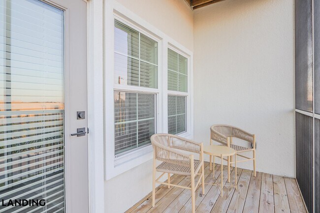 Building Photo - 5001 Willowgate Loop