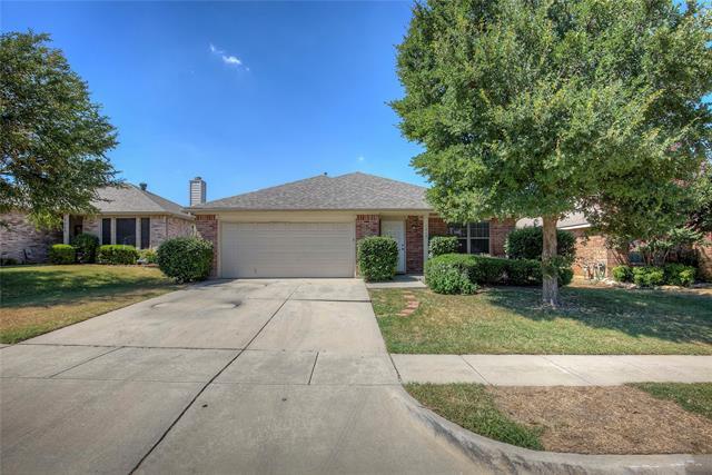 Primary Photo - 1060 Appaloosa Cir