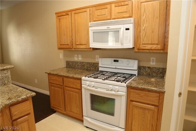 Building Photo - 4780 Double Down Dr
