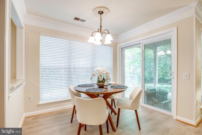 Building Photo - 11180 Rienzi Pl