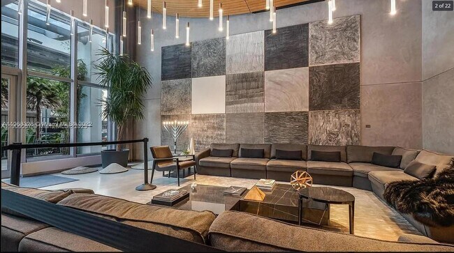 Primary Photo - 1100 S Miami Ave