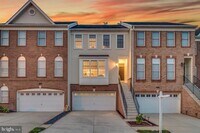 Building Photo - 25840 Kirkwood Square