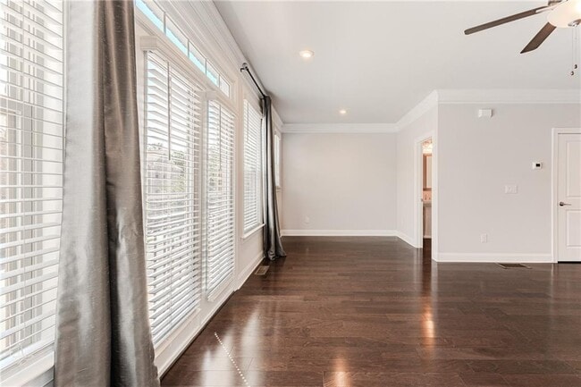 Building Photo - 5499 Terrace Bend Pl