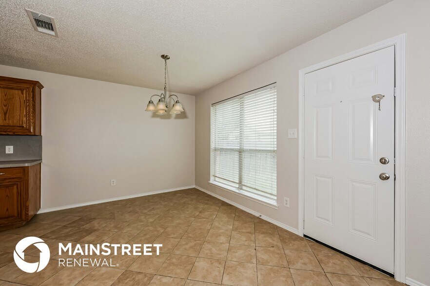 Building Photo - 7023 Spoonbill Ct