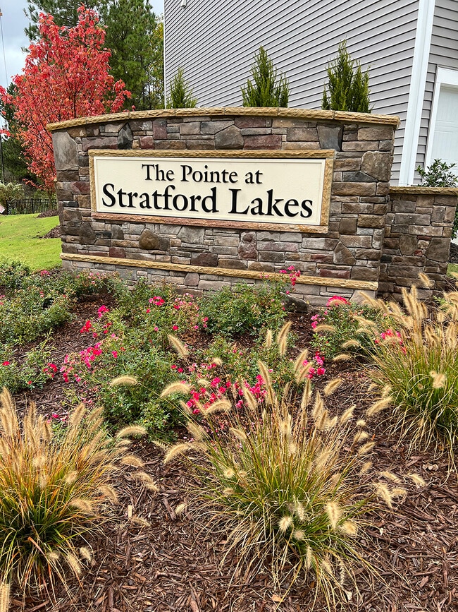 Building Photo - 1056 Shoreside Dr