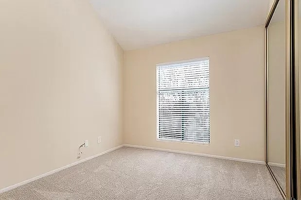 Building Photo - 4435 Nobel Dr