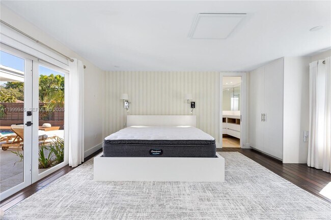 Building Photo - 13303 SW 58th Ave