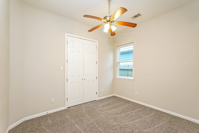 Building Photo - 10208 Jessalyn Lane