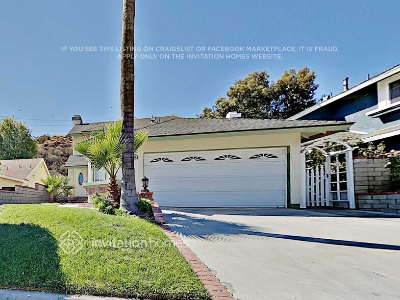 Primary Photo - 22842 White Pine Pl