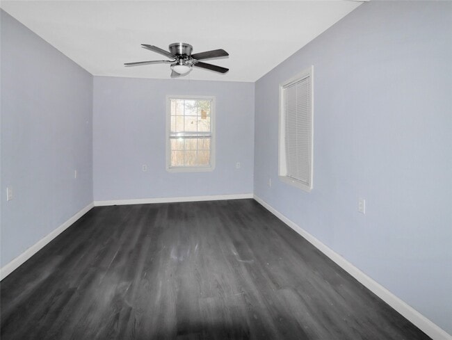 Building Photo - 6611 Jensen St