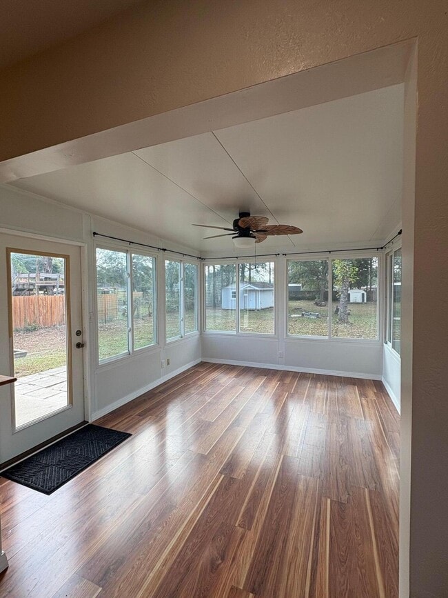 Building Photo - 2864 Shoffner Ave